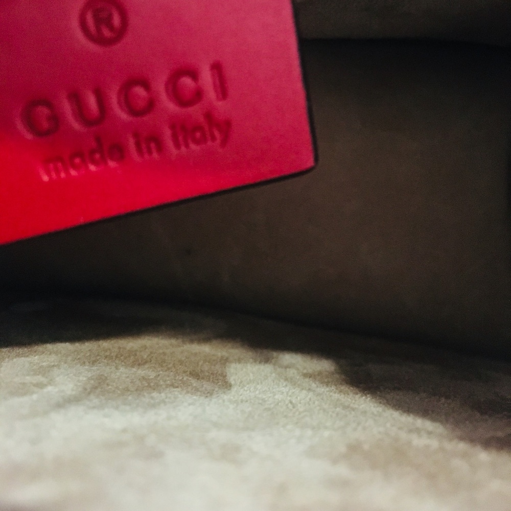 New Authentic Gucci Leather Shoulder bag Mini Red - Picture 11 of 12